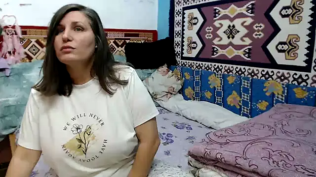 AdelineBlueEyes online show from November 2025 10:38:02 AM