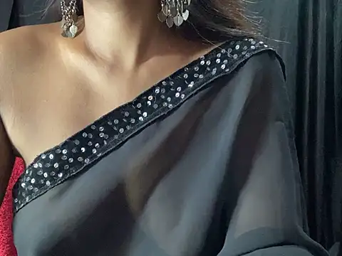 Sexy trisha  7 online show from January 2025 08:11:02 PM