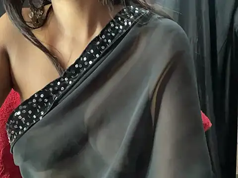 Sexy trisha  7 online show from February 2025 08:51:02 PM