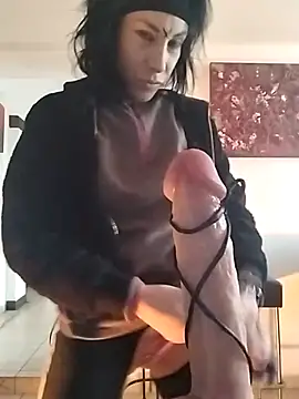 freyamoret online show from January 2025 08:24:01 AM