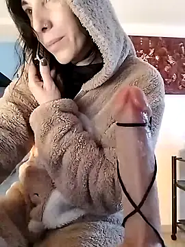 freyamoret online show from January 2025 08:08:02 AM