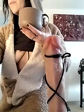 freyamoret online show from January 2025 03:10:01 PM