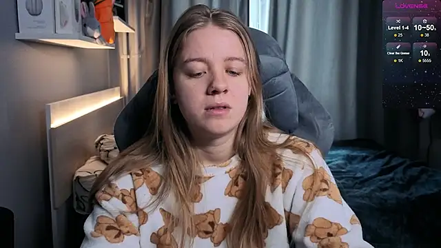 candy maggie online show from March 2025 09:42:01 AM