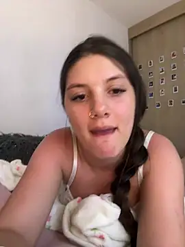 Snapshot of EmilyS__ chatting on March 2025 07:37:01 AM EmilyS online show from March 2025 07:37:01 AM