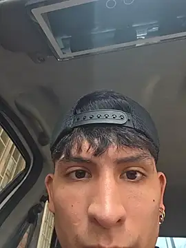  Tomy08calderon online show from September 2025 05:07:02 PM