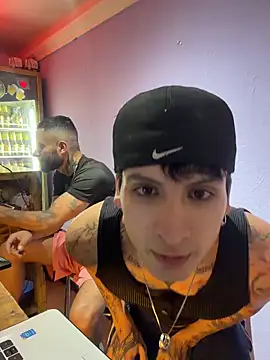  Tomy08calderon online show from February 2026 12:04:01 AM