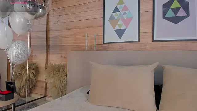 AmmyScott online show from September 2025 10:14:02 PM