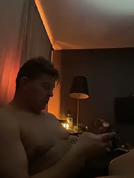 Snapshot of Teddan82 chatting on December 2024 06:21:01 AM Teddan82 online show from December 2024 06:21:01 AM