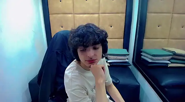 Sr BonnyEthan online show from December 2024 02:17:02 PM