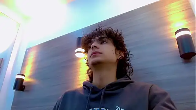 Sr BonnyEthan online show from March 2026 12:54:02 PM