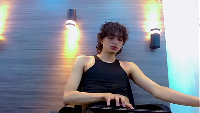 Sr BonnyEthan online show from March 2026 12:54:01 PM