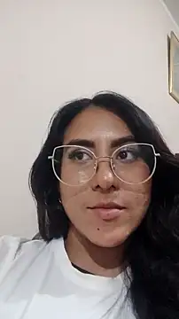 Snapshot of DaraBeckett chatting on March 2025 12:16:02 AM DaraBeckett online show from March 2025 12:16:02 AM