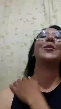 Snapshot of DaraBeckett chatting on March 2025 12:14:02 PM DaraBeckett online show from March 2025 12:14:02 PM