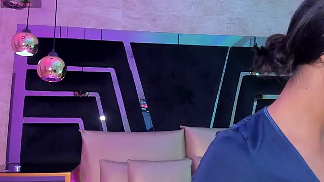 Snapshot of DaraBeckett chatting on November 2025 11:52:02 AM DaraBeckett online show from November 2025 11:52:02 AM