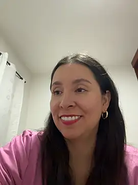Snapshot of emely_sexx20 chatting on April 2026 12:34:01 AM emely sexx20 online show from April 2026 12:34:01 AM