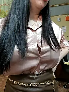 Lanian 99 online show from March 2025 10:40:01 PM