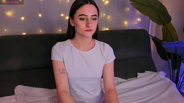 helen ramsay online show from December 2024 08:47:02 PM