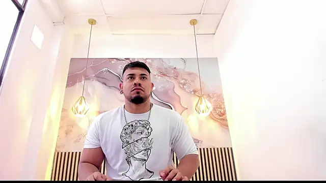 Snapshot of BrianMalonee chatting on October 2025 12:24:01 PM BrianMalonee online show from October 2025 12:24:01 PM