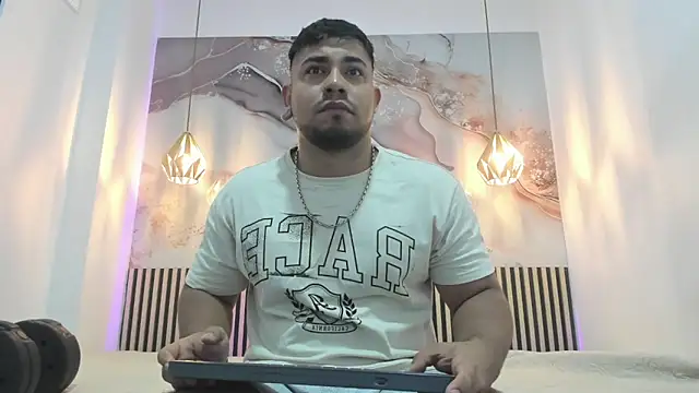 Snapshot of BrianMalonee chatting on February 2026 11:58:01 AM BrianMalonee online show from February 2026 11:58:01 AM