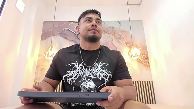 Snapshot of BrianMalonee chatting on February 2026 12:10:02 PM BrianMalonee online show from February 2026 12:10:02 PM