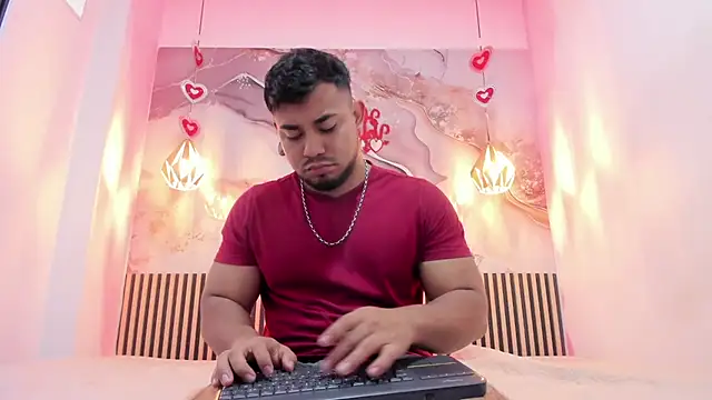 Snapshot of BrianMalonee chatting on February 2026 12:01:02 PM BrianMalonee online show from February 2026 12:01:02 PM