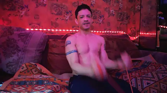 Tony Torrente online show from December 2024 09:11:02 PM