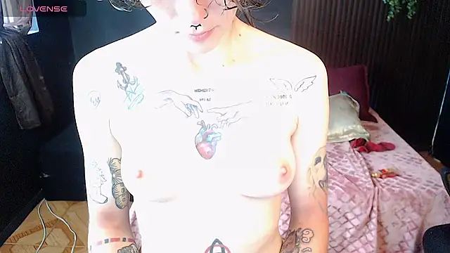 Snapshot of pretty_cristal69 chatting on March 2026 01:50:02 PM pretty cristal69 online show from March 2026 01:50:02 PM