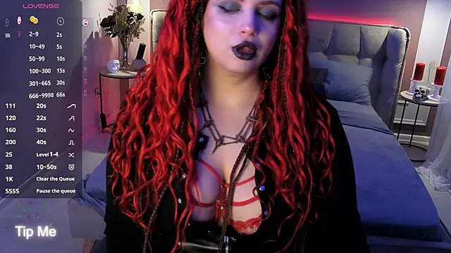 Miss Maya Mils online show from April 2026 01:03:01 AM