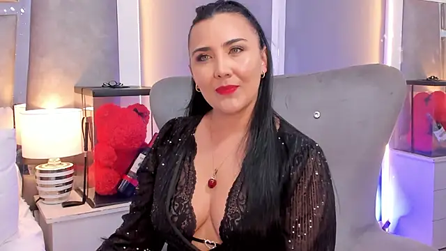 Evangeline Taylorr online show from September 2025 01:33:02 PM