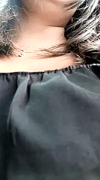 Snapshot of Cristal__04 chatting on January 2025 07:15:01 PM Cristal 04 online show from January 2025 07:15:01 PM