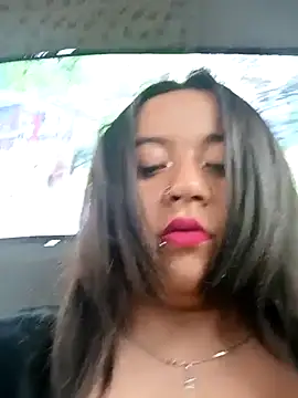 Snapshot of Cristal__04 chatting on March 2025 02:56:01 PM Cristal 04 online show from March 2025 02:56:01 PM