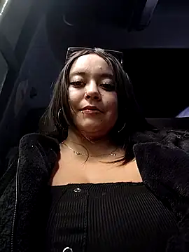 Snapshot of Cristal__04 chatting on November 2025 04:39:01 PM Cristal 04 online show from November 2025 04:39:01 PM