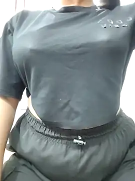 MohiniHott online show from November 2025 04:44:02 AM