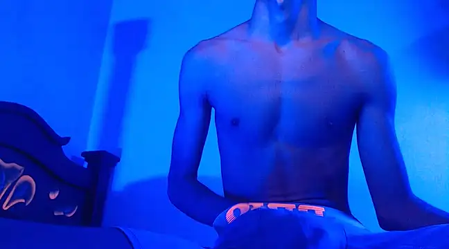 isaaclatino online show from December 2024 03:41:01 AM