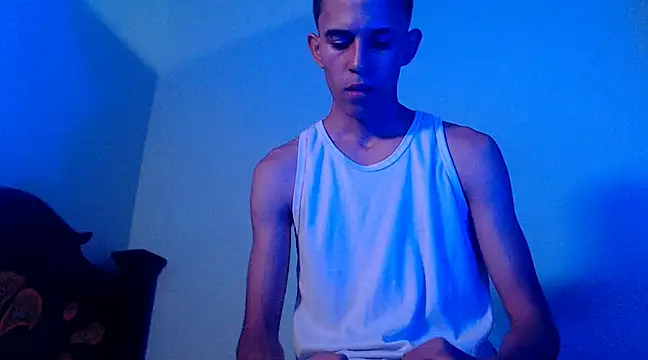 isaaclatino online show from March 2025 04:17:02 AM