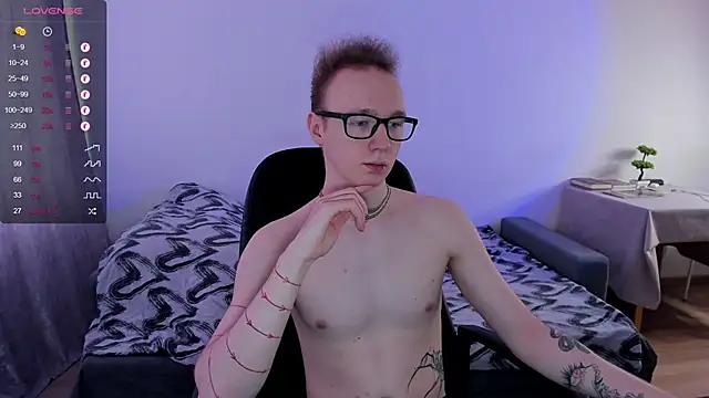 Alex silents online show from February 2025 10:40:02 AM