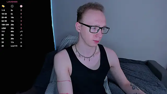 Alex silents online show from April 2026 01:03:02 PM