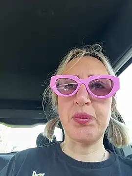 casalinga88 online show from March 2025 11:49:02 AM