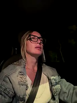 casalinga88 online show from September 2025 06:24:02 PM