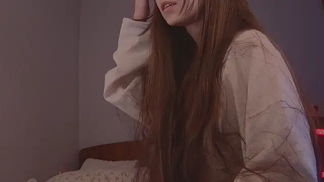 lezyliza online show from April 2026 10:32:02 PM