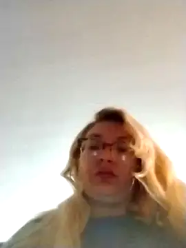 xWhoreAbleX Pika online show from April 2026 02:01:01 PM