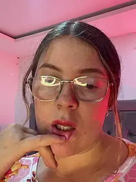 HannyGil online show from March 2026 06:43:02 AM