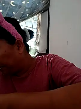 Fon Bigboobs online show from September 2025 07:18:02 AM