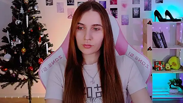 AliceCharmy online show from December 2024 12:18:02 PM