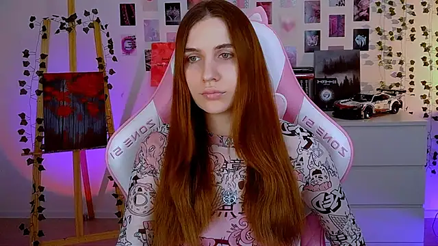 AliceCharmy online show from March 2025 01:29:01 PM