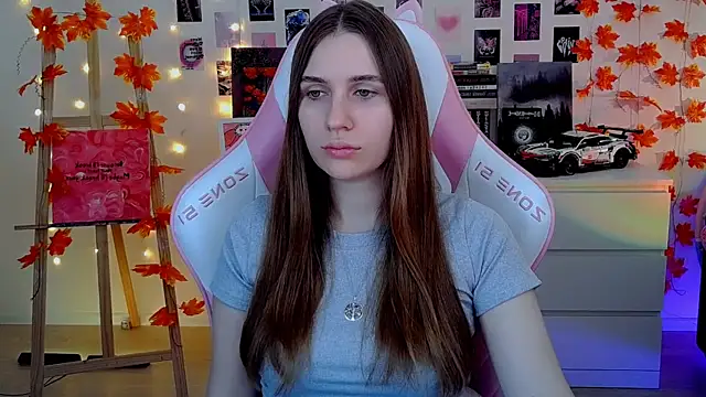 AliceCharmy online show from November 2025 07:14:01 AM