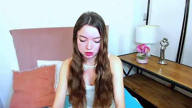 GraceLips online show from March 2025 11:51:01 AM