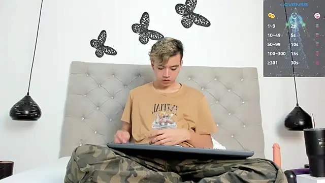 bunny maxi online show from December 2024 12:27:02 PM