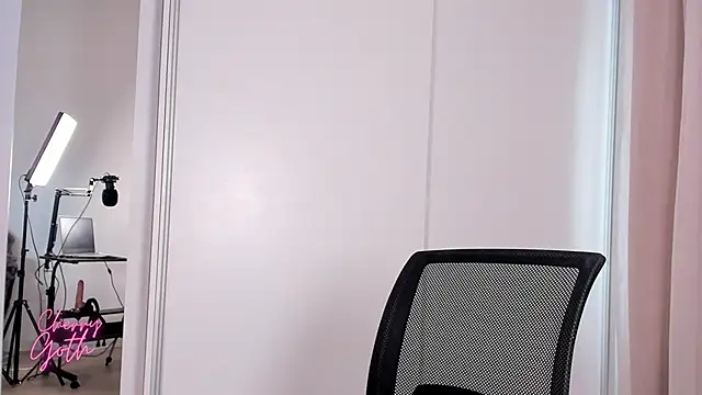 CherryGoth online show from February 2025 03:58:01 PM