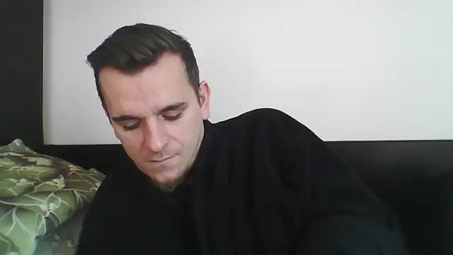 Huge cock22cm online show from February 2025 07:44:01 AM